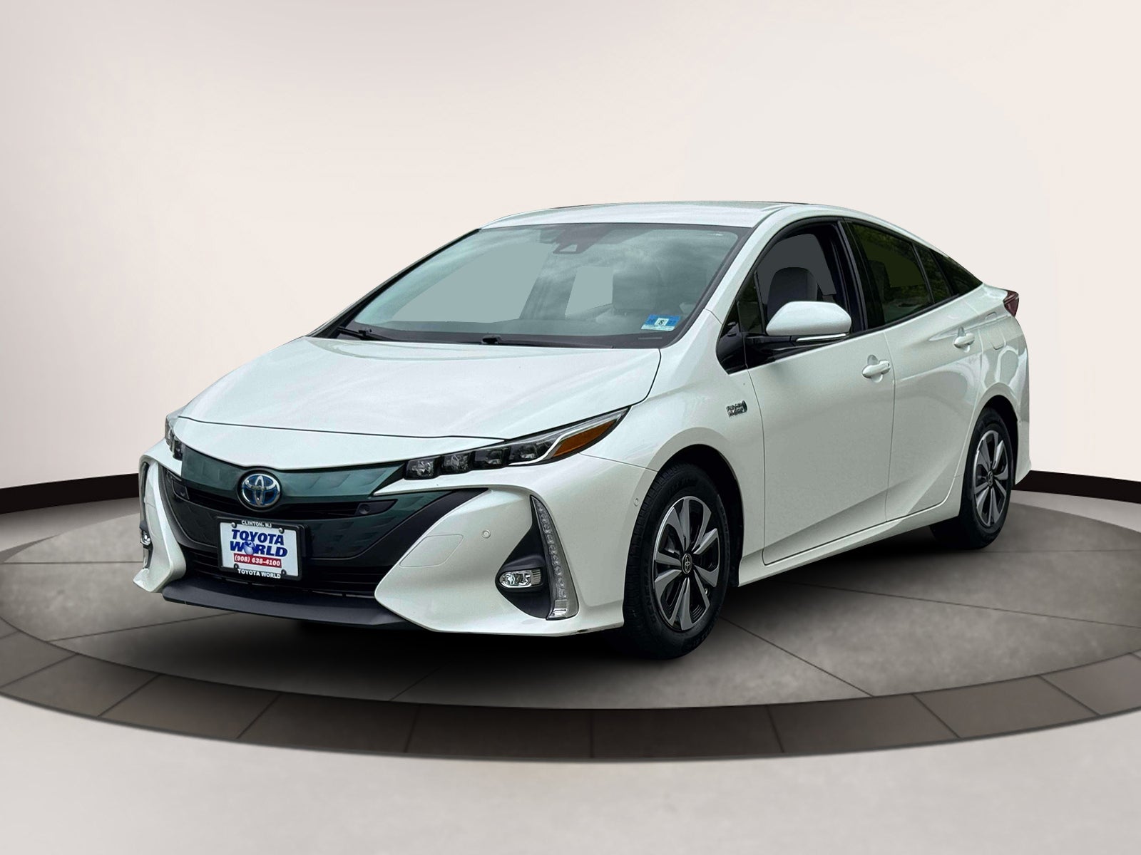 2018 Toyota Prius Prime — side profile view
